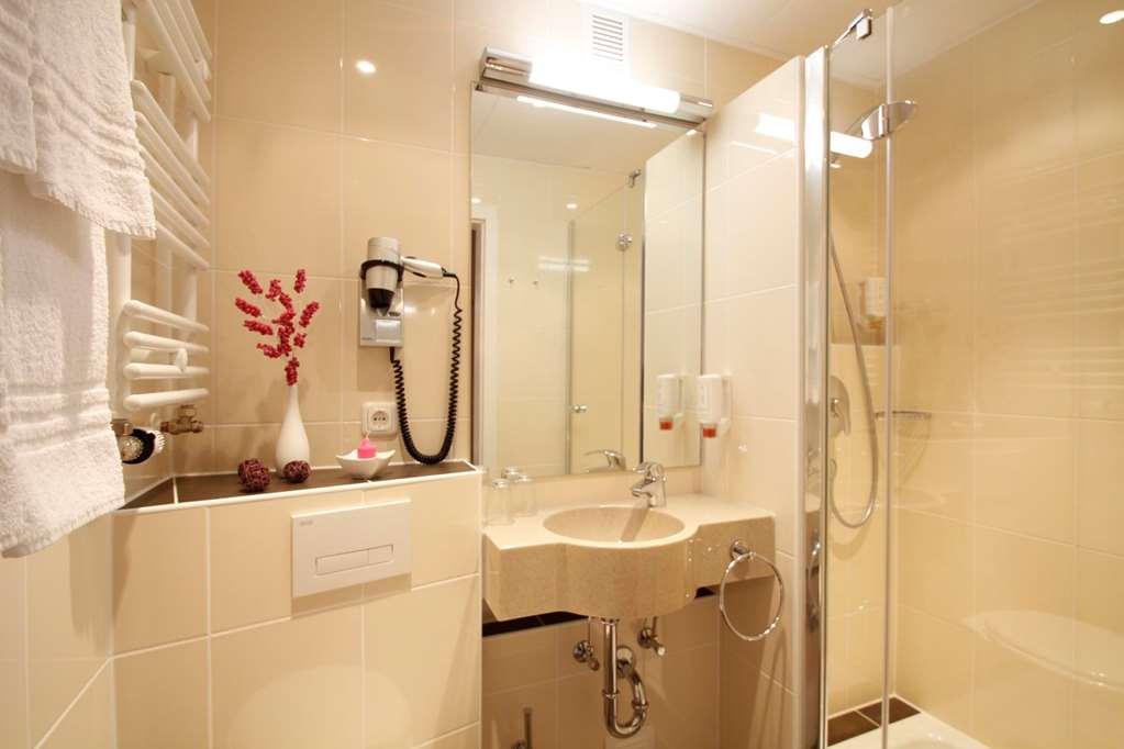 Hotel Kaiserhof Wesel Стая снимка