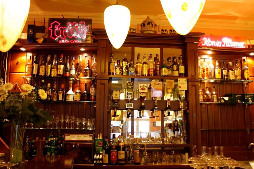 Hotel Kaiserhof Wesel Ресторант снимка