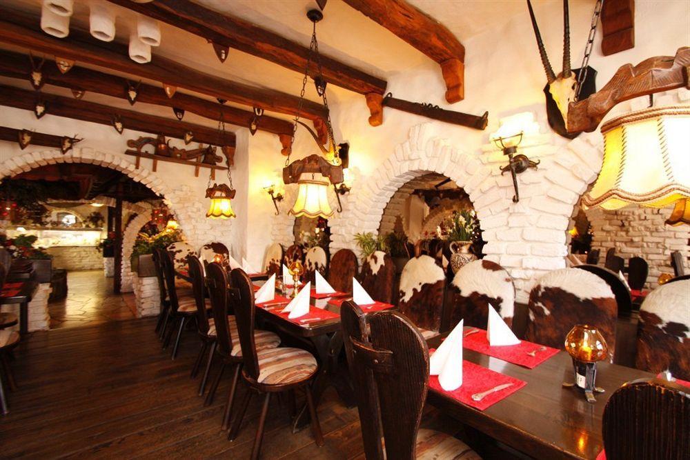 Hotel Kaiserhof Wesel Ресторант снимка